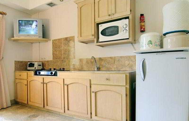 Club Bali Suites At Kota Bunga Cipanas  Dış mekan fotoğraf